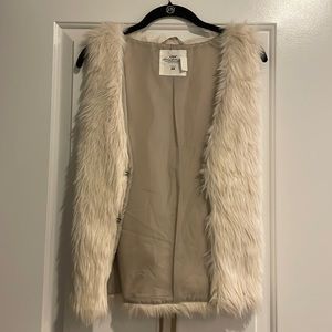Cream faux fur vest